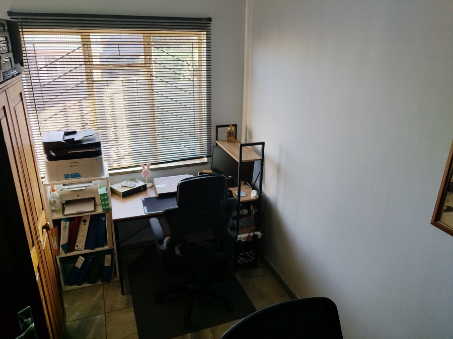 3 Bedroom Property for Sale in Noycedale Gauteng