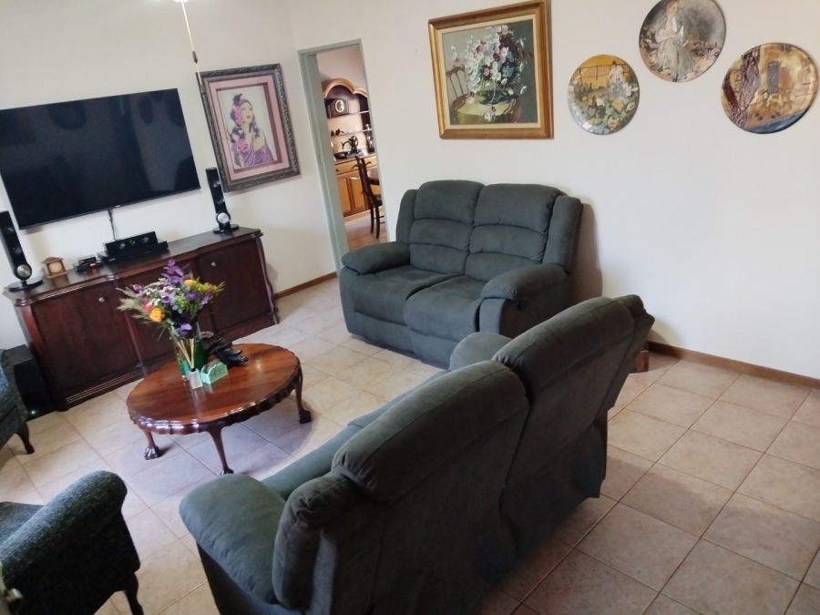 3 Bedroom Property for Sale in Noycedale Gauteng