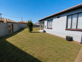 3 Bedroom Property for Sale in Cosmo City Gauteng
