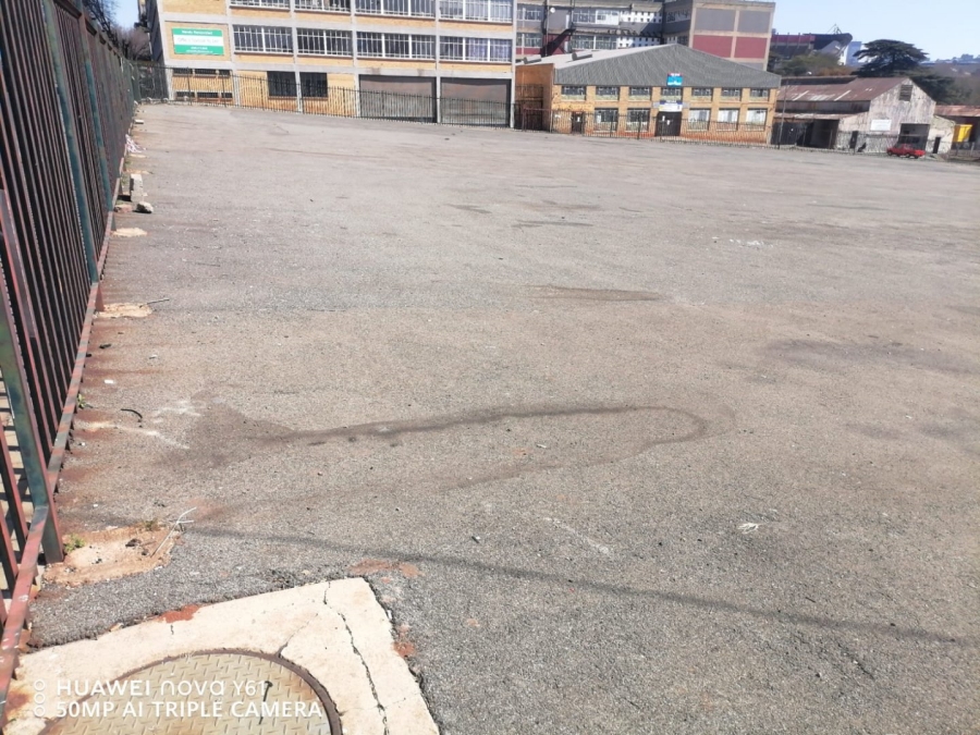  Bedroom Property for Sale in New Doornfontein Gauteng
