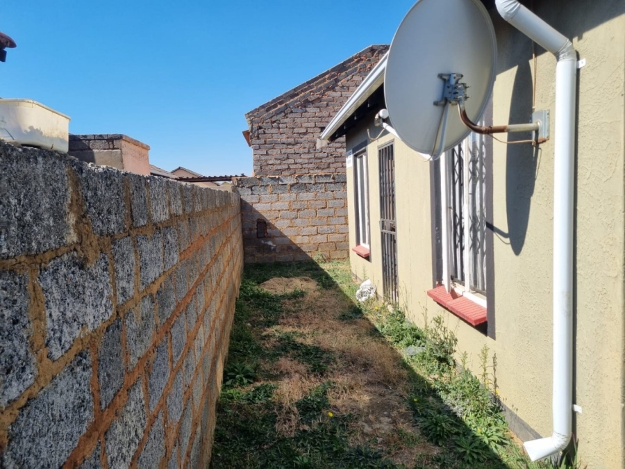 2 Bedroom Property for Sale in Windmill Park Gauteng