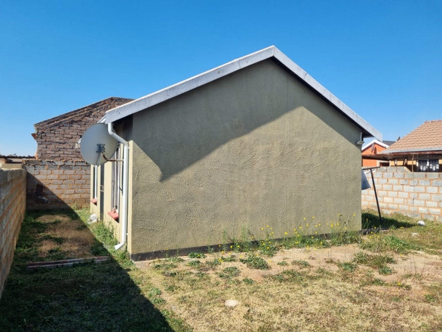 2 Bedroom Property for Sale in Windmill Park Gauteng