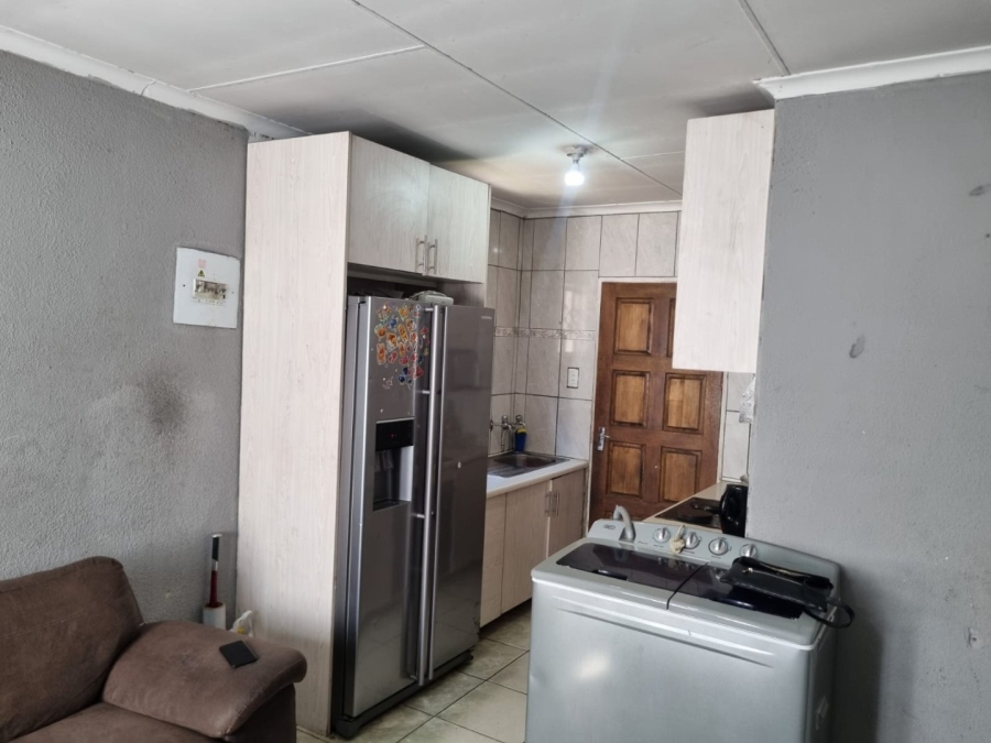 2 Bedroom Property for Sale in Windmill Park Gauteng