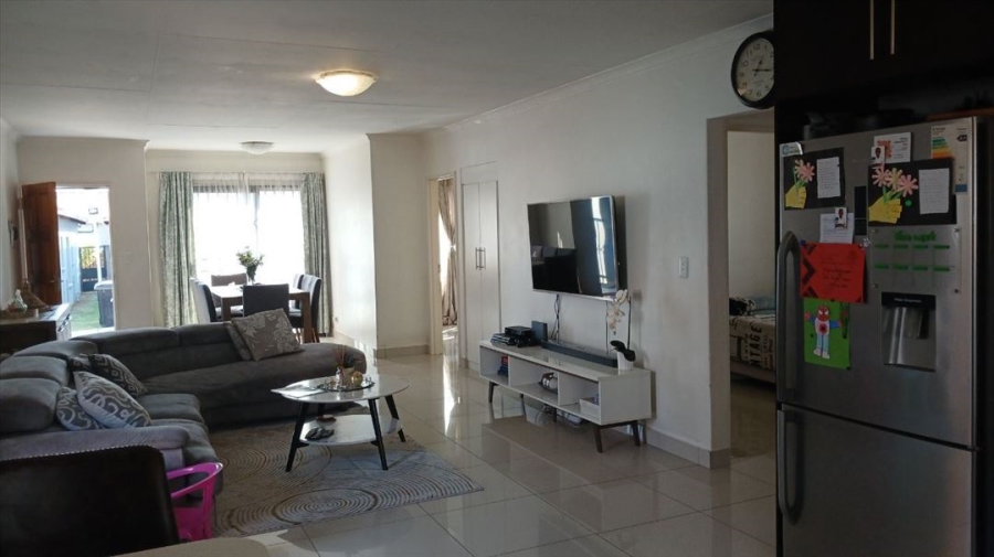 3 Bedroom Property for Sale in Parkrand Gauteng