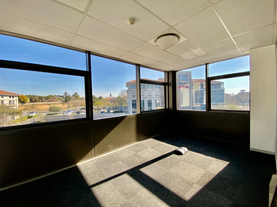 To Let Commercial Property for Rent in Magaliessig Gauteng
