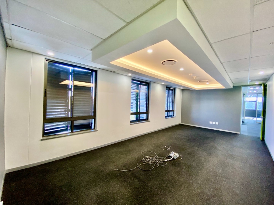 To Let Commercial Property for Rent in Magaliessig Gauteng