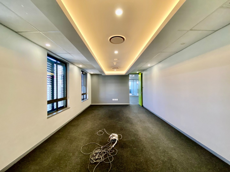 To Let Commercial Property for Rent in Magaliessig Gauteng
