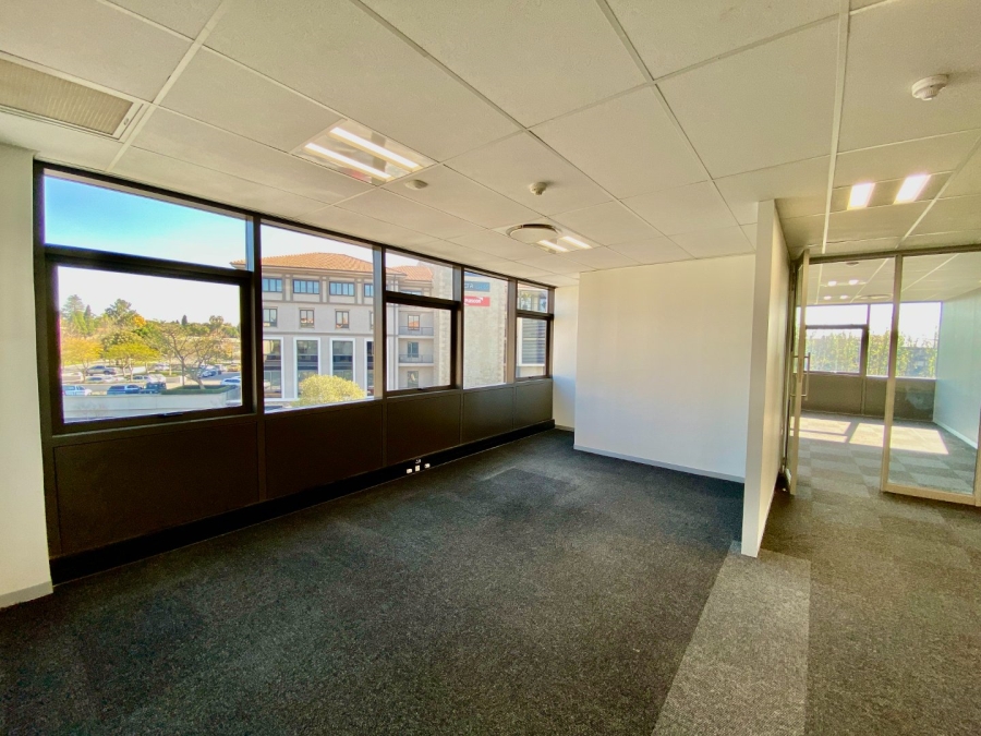 To Let Commercial Property for Rent in Magaliessig Gauteng