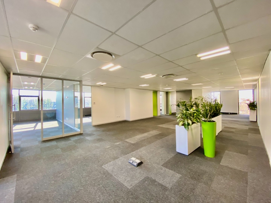 To Let Commercial Property for Rent in Magaliessig Gauteng