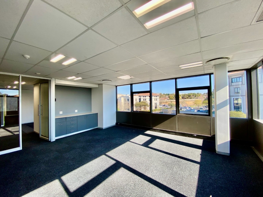 To Let Commercial Property for Rent in Magaliessig Gauteng
