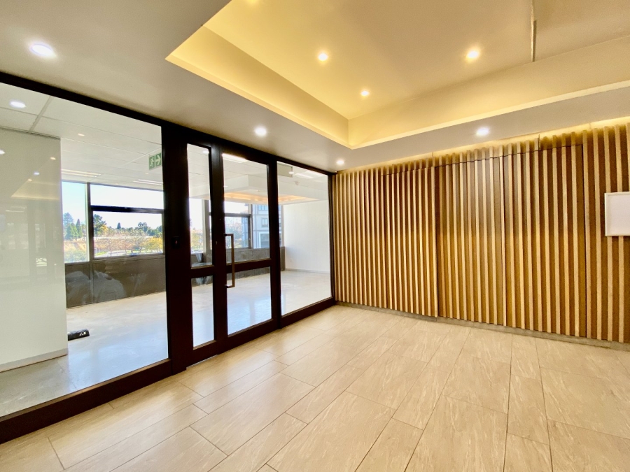 To Let Commercial Property for Rent in Magaliessig Gauteng