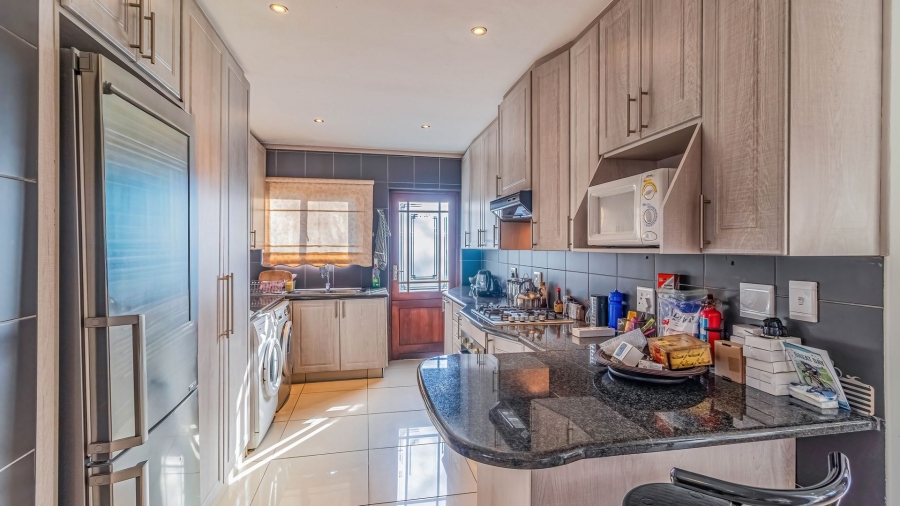 3 Bedroom Property for Sale in Kensington Gauteng