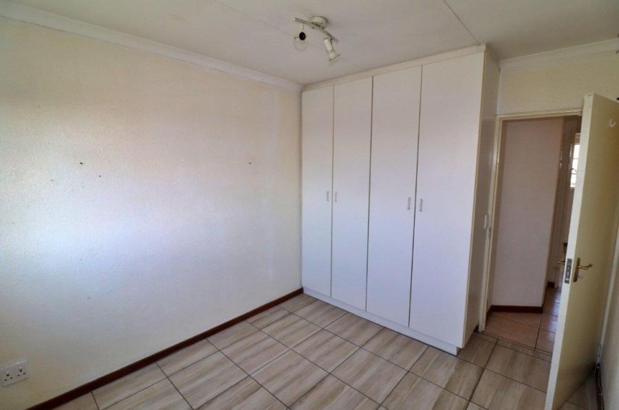 2 Bedroom Property for Sale in Primrose Hill Gauteng