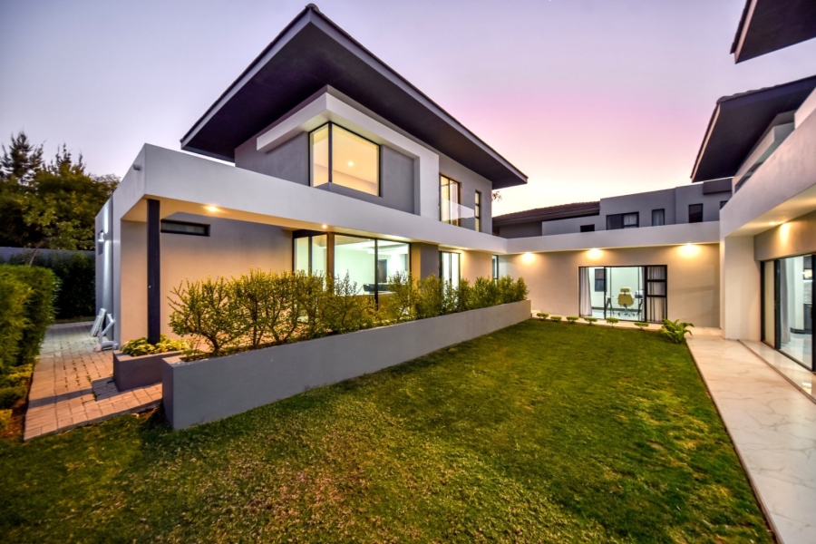 5 Bedroom Property for Sale in Lombardy Gauteng