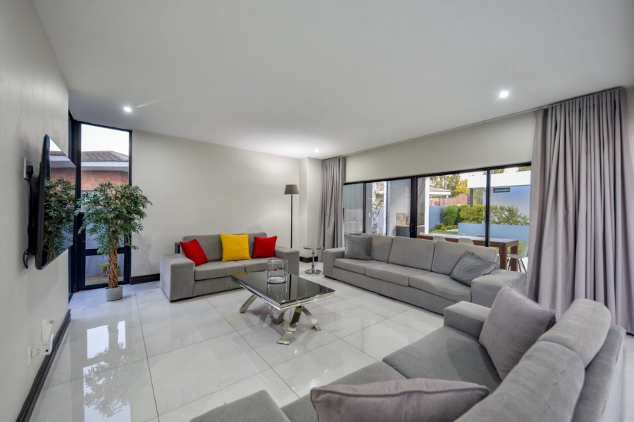 5 Bedroom Property for Sale in Lombardy Gauteng