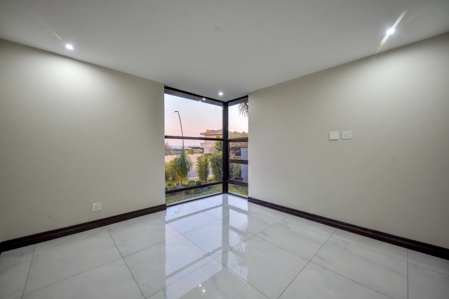 5 Bedroom Property for Sale in Lombardy Gauteng