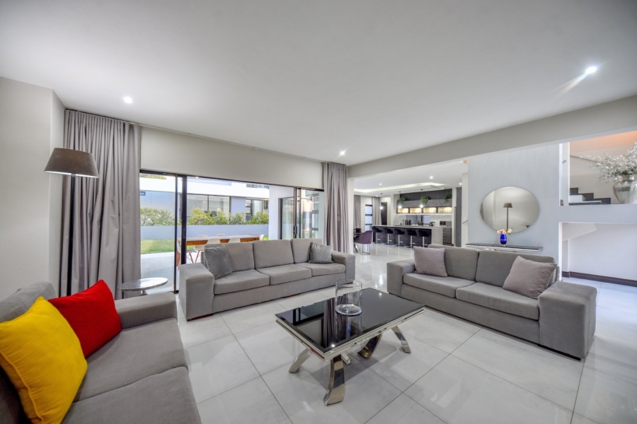 5 Bedroom Property for Sale in Lombardy Gauteng