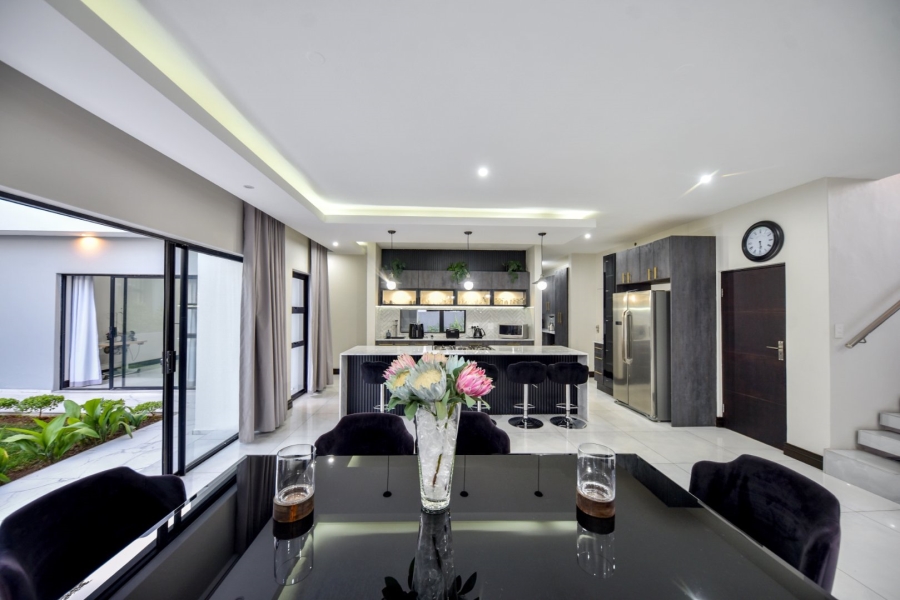 5 Bedroom Property for Sale in Lombardy Gauteng
