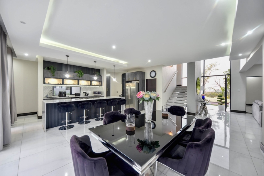 5 Bedroom Property for Sale in Lombardy Gauteng