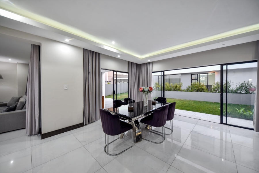 5 Bedroom Property for Sale in Lombardy Gauteng