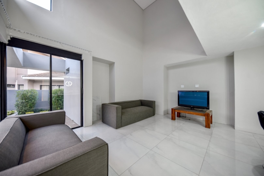 5 Bedroom Property for Sale in Lombardy Gauteng