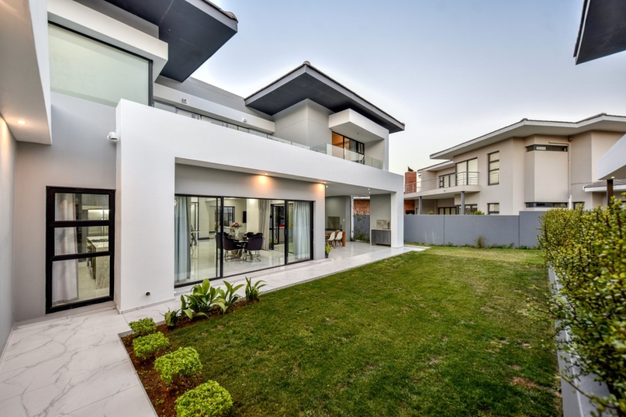 5 Bedroom Property for Sale in Lombardy Gauteng