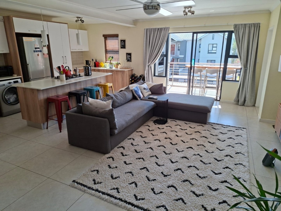 2 Bedroom Property for Sale in Longlake Gauteng