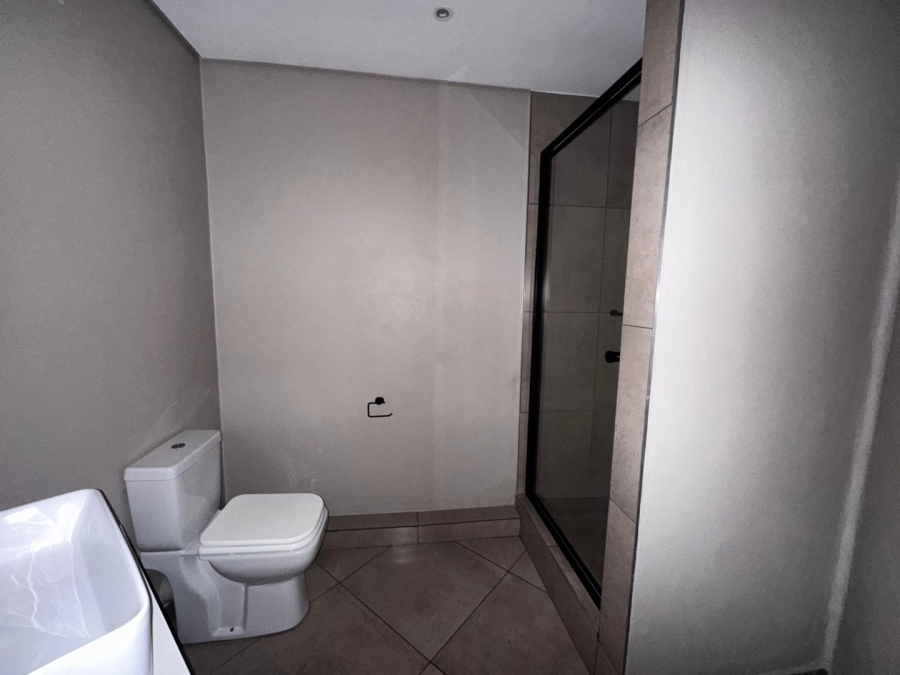 1 Bedroom Property for Sale in Bedfordview Gauteng