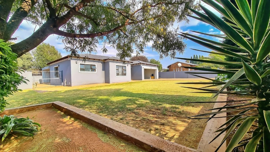 4 Bedroom Property for Sale in Dalpark Ext 11 Gauteng