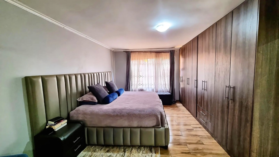 4 Bedroom Property for Sale in Dalpark Ext 11 Gauteng