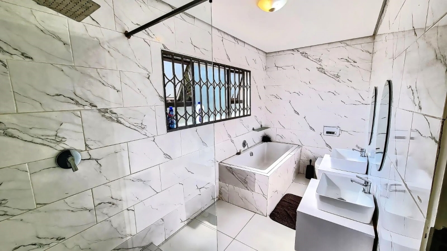4 Bedroom Property for Sale in Dalpark Ext 11 Gauteng