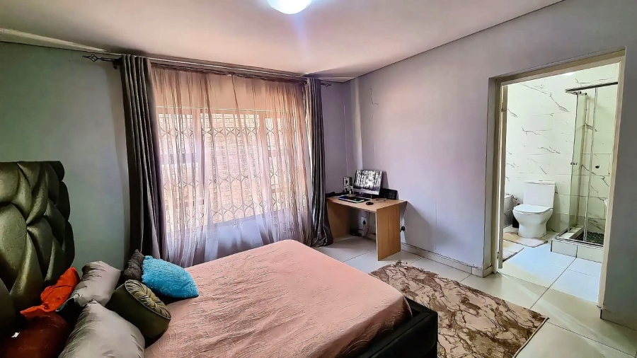 4 Bedroom Property for Sale in Dalpark Ext 11 Gauteng