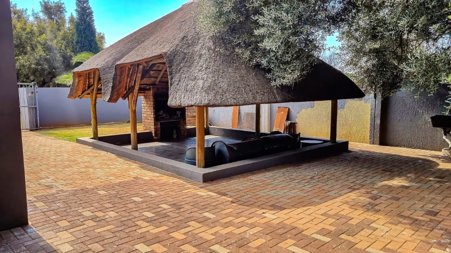 4 Bedroom Property for Sale in Dalpark Ext 11 Gauteng