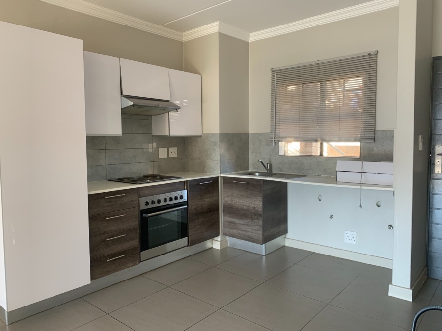 To Let 2 Bedroom Property for Rent in Kyalami Ah Gauteng