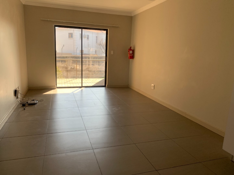 To Let 2 Bedroom Property for Rent in Kyalami Ah Gauteng