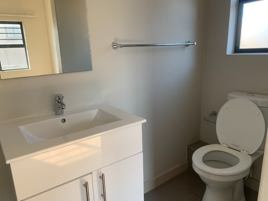 To Let 2 Bedroom Property for Rent in Kyalami Ah Gauteng