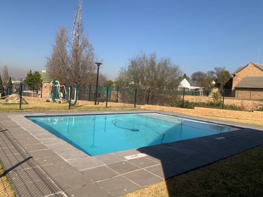 To Let 2 Bedroom Property for Rent in Kyalami Ah Gauteng