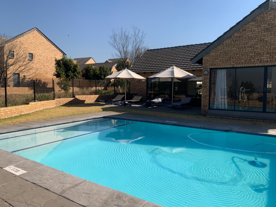 To Let 2 Bedroom Property for Rent in Kyalami Ah Gauteng