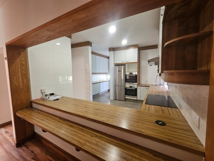 3 Bedroom Property for Sale in Waterkloof Gauteng
