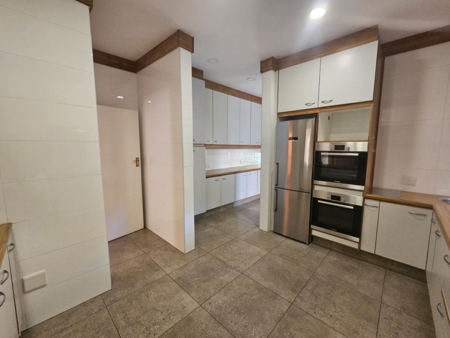3 Bedroom Property for Sale in Waterkloof Gauteng