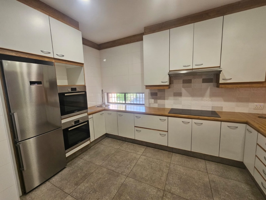 3 Bedroom Property for Sale in Waterkloof Gauteng