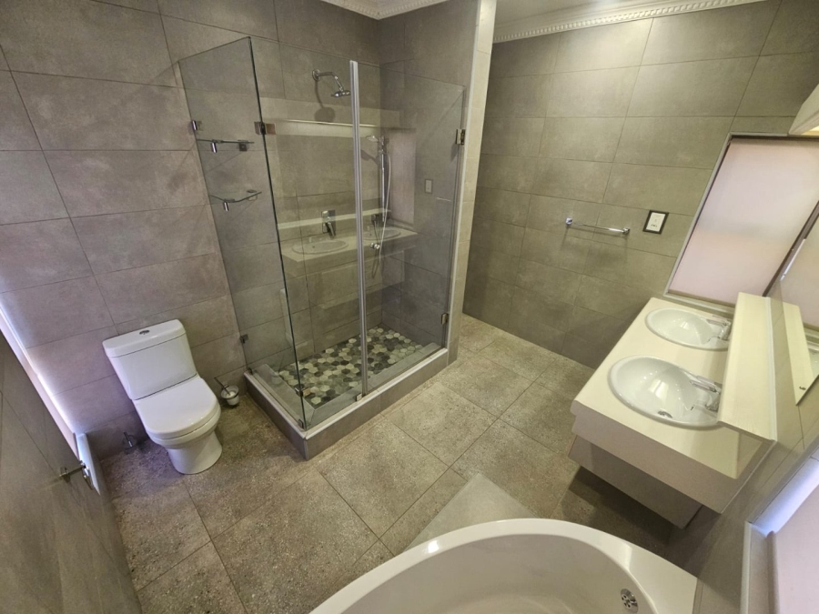 3 Bedroom Property for Sale in Waterkloof Gauteng