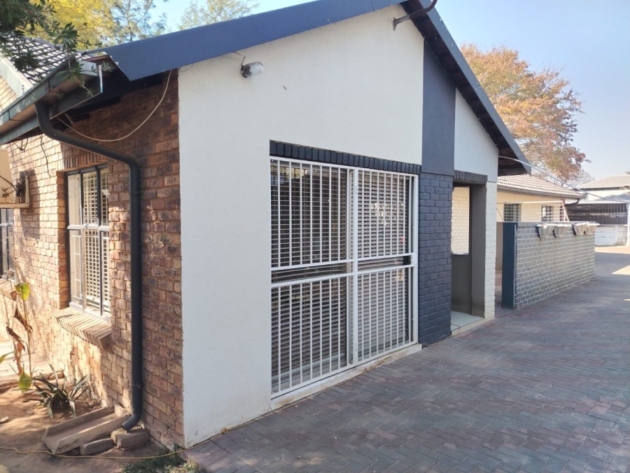 3 Bedroom Property for Sale in Silverton Gauteng