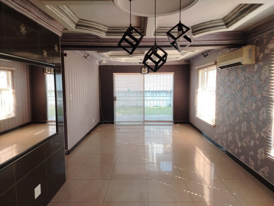3 Bedroom Property for Sale in Silverton Gauteng