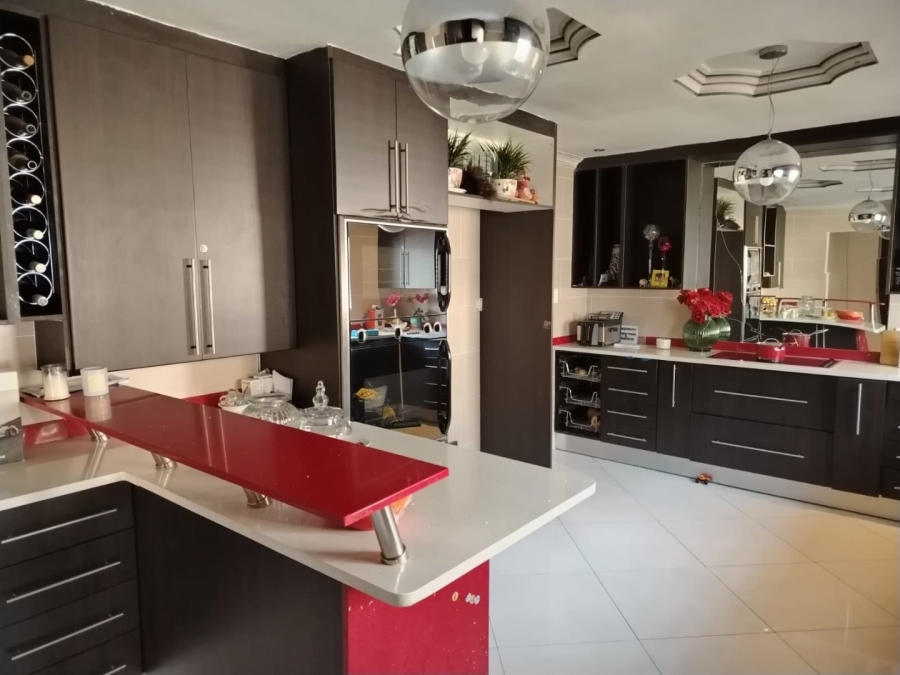 3 Bedroom Property for Sale in Silverton Gauteng