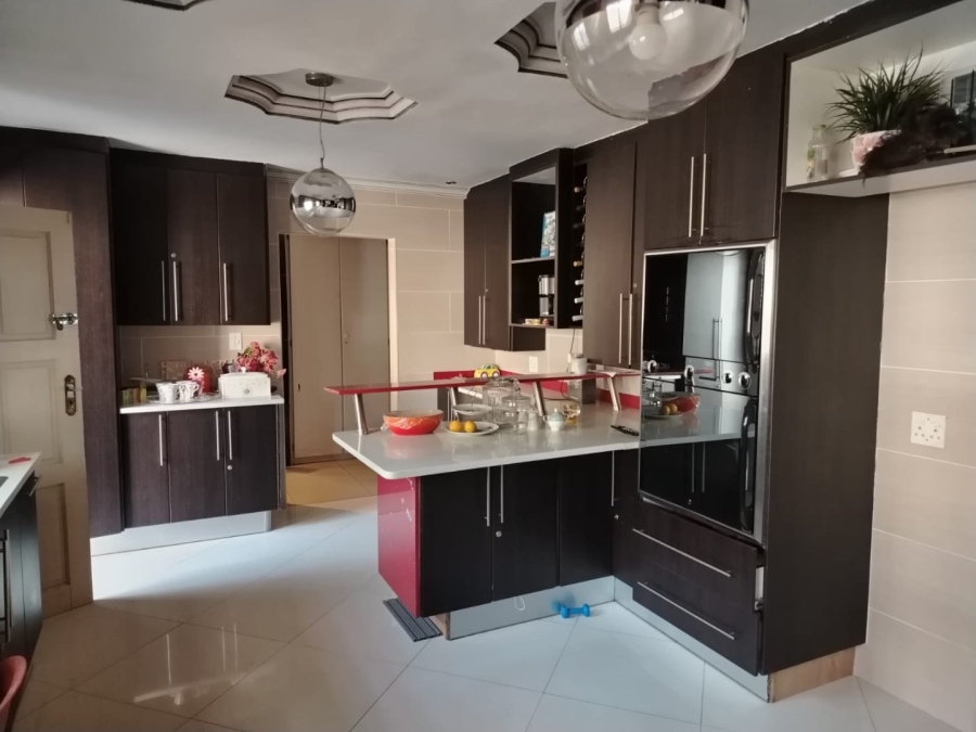 3 Bedroom Property for Sale in Silverton Gauteng