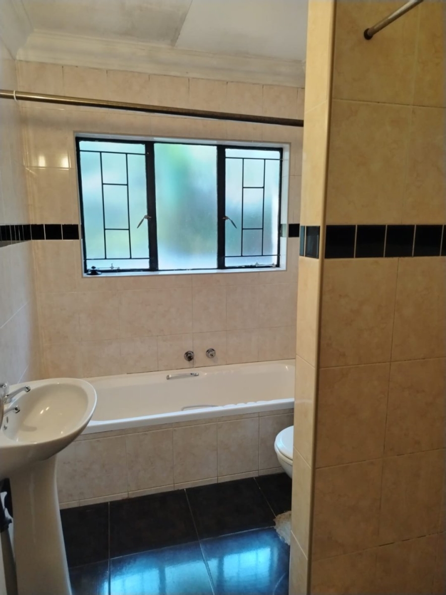 3 Bedroom Property for Sale in Silverton Gauteng
