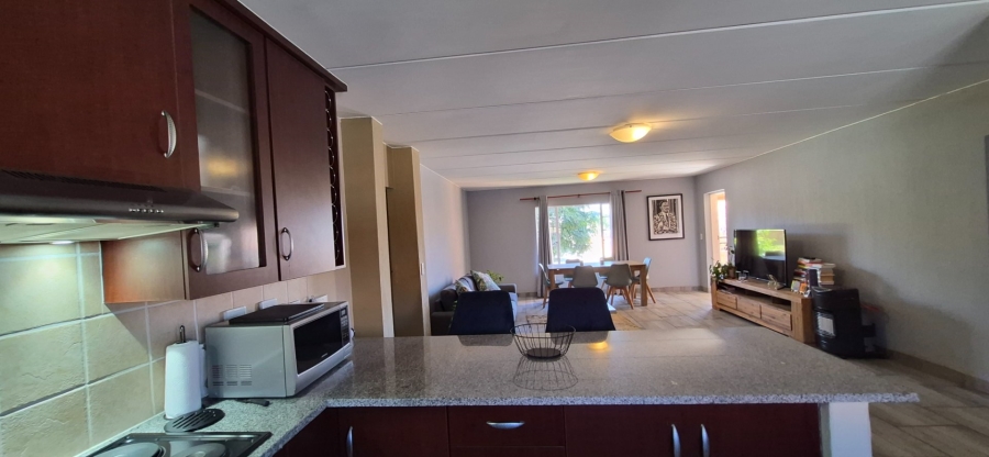 2 Bedroom Property for Sale in Sundowner Gauteng