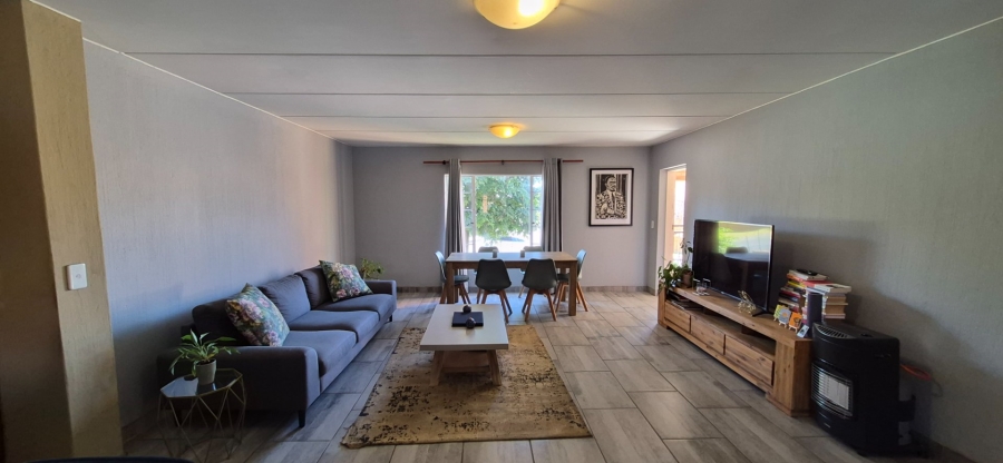 2 Bedroom Property for Sale in Sundowner Gauteng