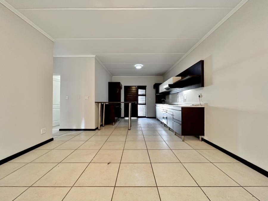 2 Bedroom Property for Sale in Douglasdale Gauteng